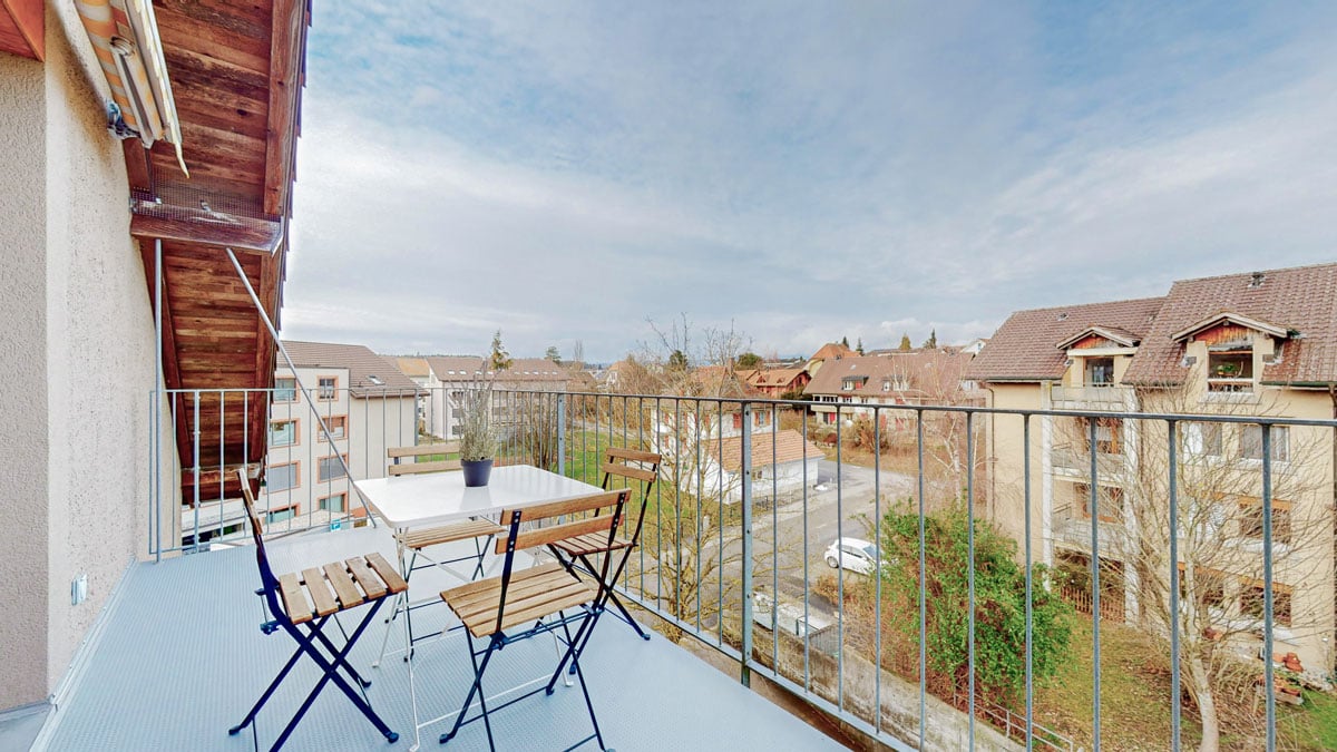 2.5-Zi-Whg-in-Fraubrunnen-Balkon